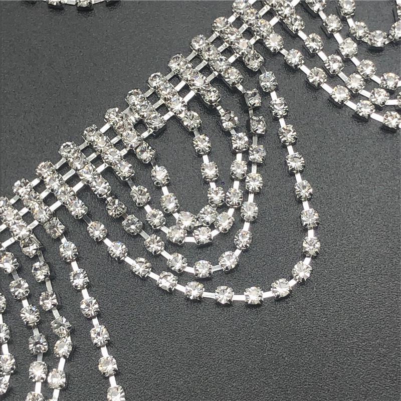 2146155 Dây Xích Tua Rua Đính Kim Cương Giả Trang Trí Đầm Cưới