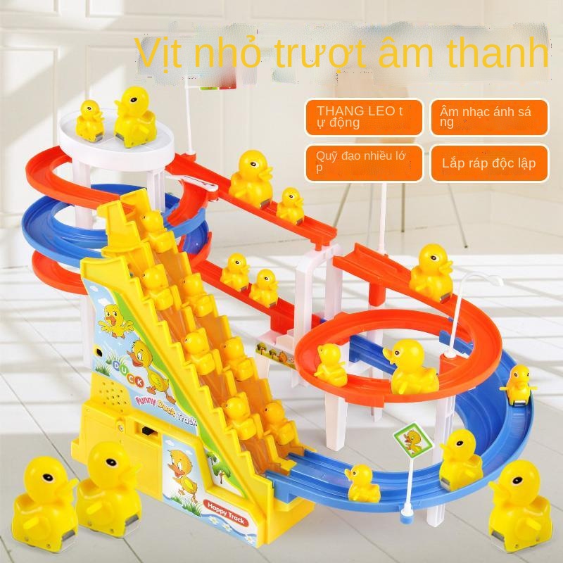 9fgzcx_0_gVịt con leo cầu thang theo dõi đồ chơi trẻ em Douyin cùng người nổi tiếng trên mạng lùa vịt đến kệ, chú vịt nh