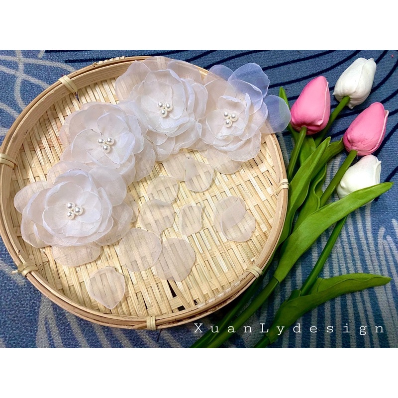 Hoa Voan ghép cánh đính đầm váy