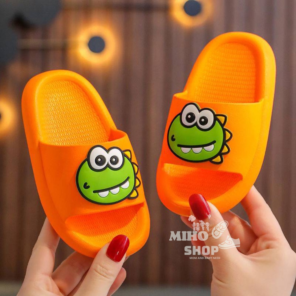 XẢ KHO Dép Quai Ngang Nguyên Khối Khủng Long 3 Răng Dẻo Mềm Êm Chân