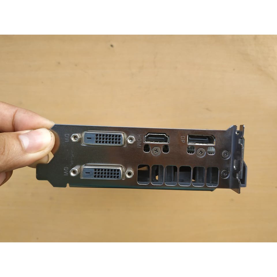 Card Màn Hình Asus Rog Strix RX 570 4G