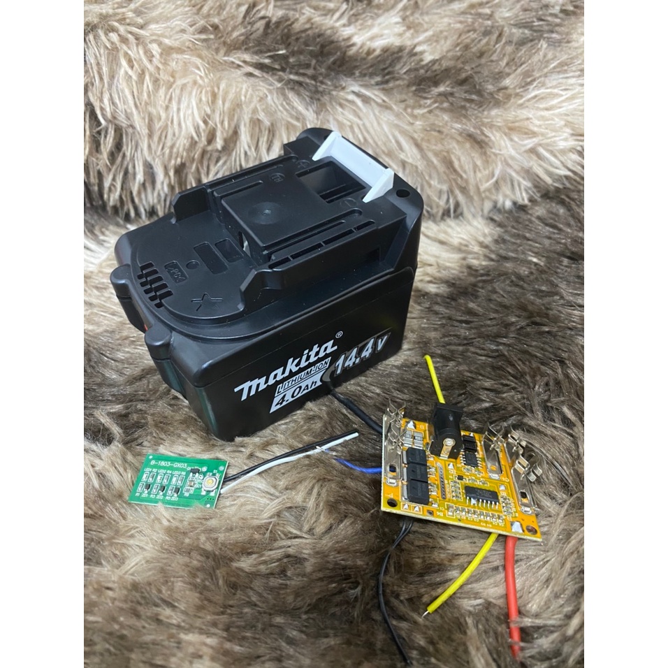 Vỏ Makita 4s 14.4v 8 cell sạc adapter thay thế vỏ zin, có led báo pin