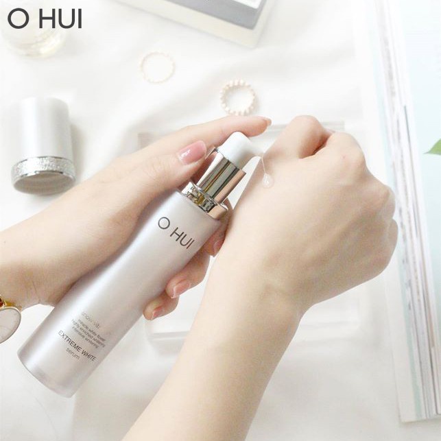 [Mã VISAPREMIUM giảm 150K]Tinh chất dưỡng trắng OHUI Extreme White Serum 45ml