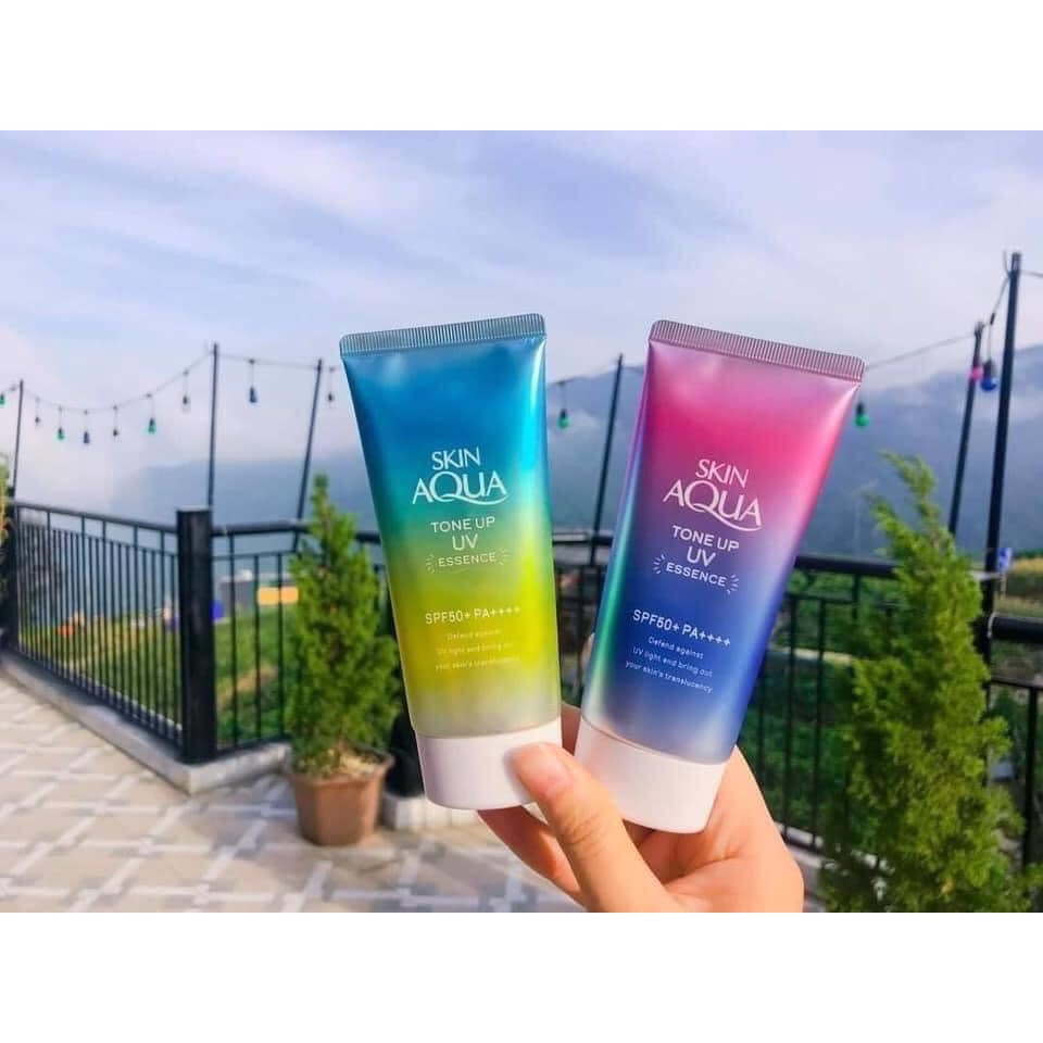 Kem Chống Nắng Skin Aqua Tone Up UV Essence SPF 50+ Nhật Bản