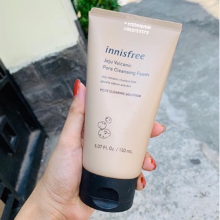 (MẪU MỚI 2019) Sữa Rửa Mặt Tro Núi Lửa Innisfree Jeju Volcanic Pore Cleansing Foam hút bã nhờn và làm sạch lcl