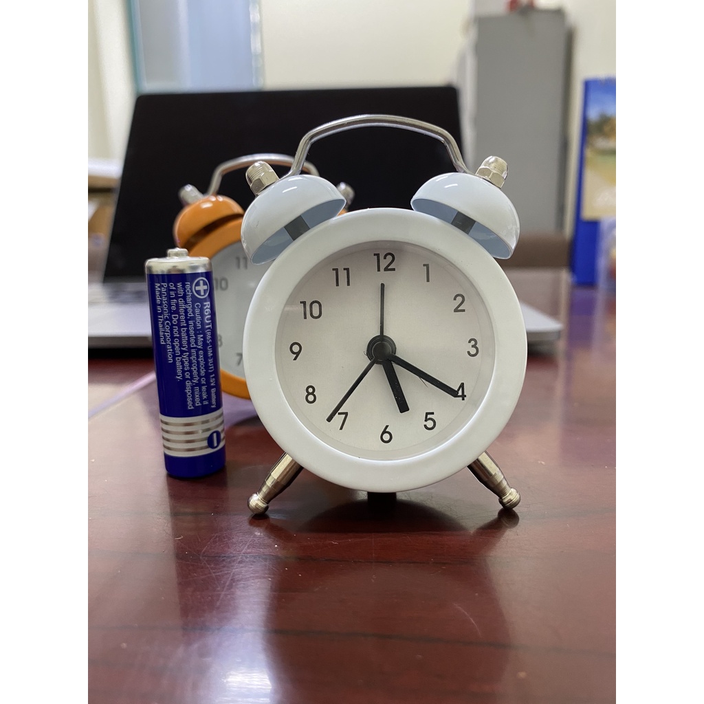 SIÊU NHỎ - đồng hồ để bàn trang trí siêu siêu bé, có báo thức - có pin dẹp kèm theo