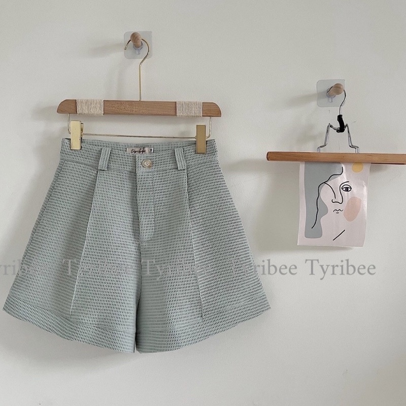 Hebe Short (Quần short xốp nẹp lai) | BigBuy360 - bigbuy360.vn