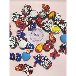 Jibbitz/ sticker ngẫu nhiên gắn dép crocs