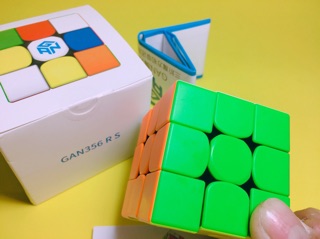 Đồ chơi Rubik 3x3 | Gan RS