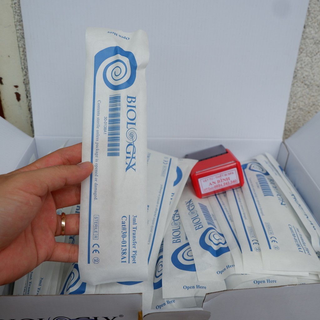 | 1 Ống| Hút Sữa Biologix Tiệt Trùng - Ống Bóp Hút Sữa Cho Em Bé Đã Tiệt Trùng