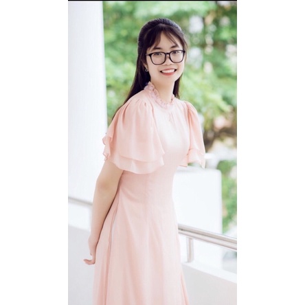 Áo dài 4 tà màu hồng