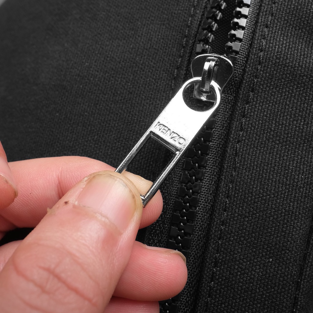 Túi đeo chéo, túi đeo bao tử unisex tiện dụng, khóa kéo xịn K001