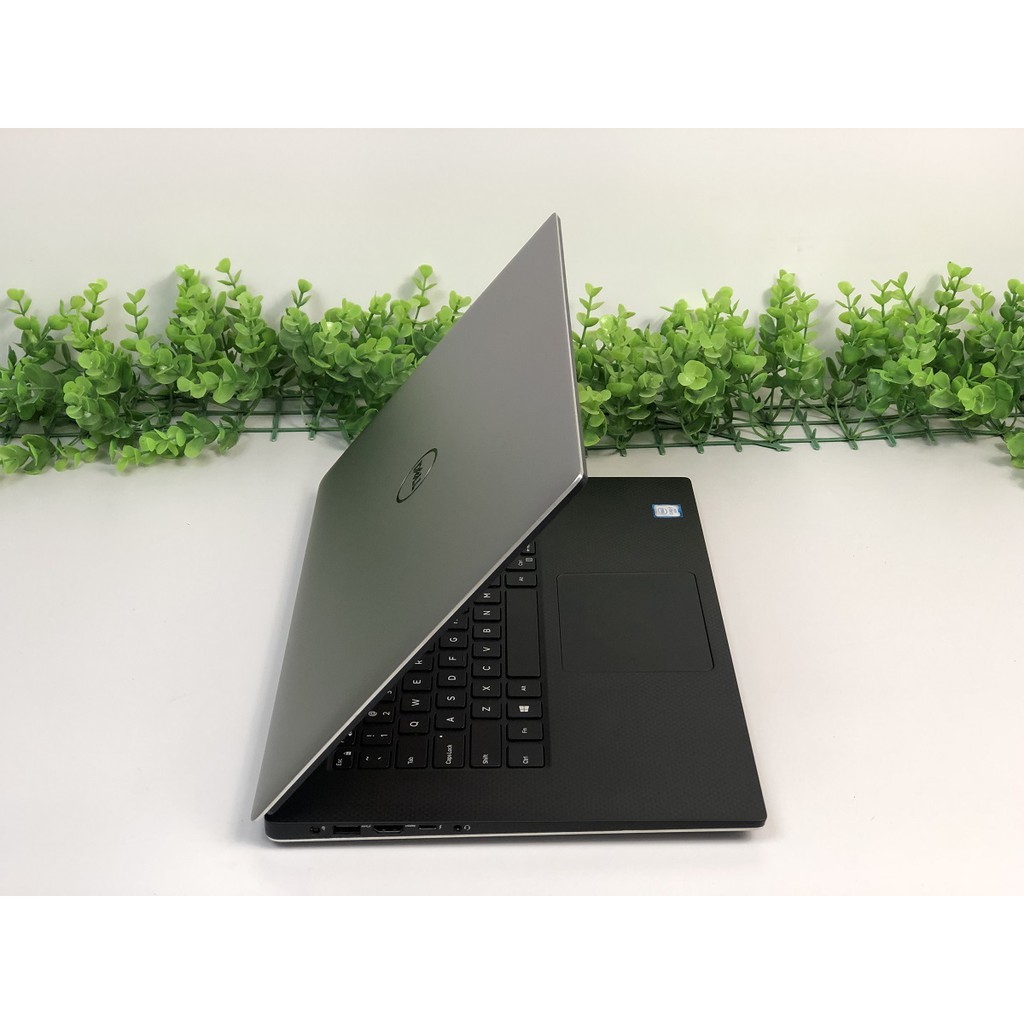 Dell Precision 5520 i7 Laptop Workstation thiết kế nhỏ gọn mỏng như Ultrabook | BigBuy360 - bigbuy360.vn
