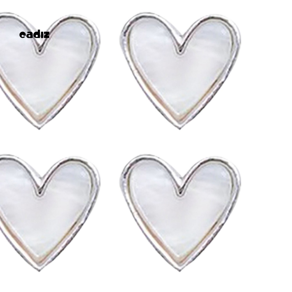 Phụ Kiện Trang Trí Móng Tay Hình Trái Tim Xinh Xắn