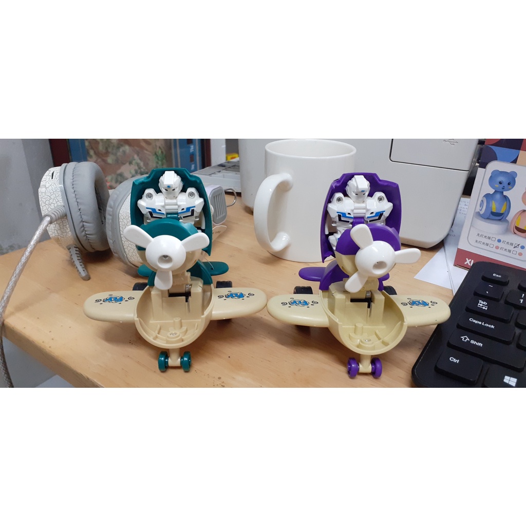 Xe ô tô robot biến hình chạy đà quán tính máy bay biến hình ô tô đồ chơi cho bé vận động