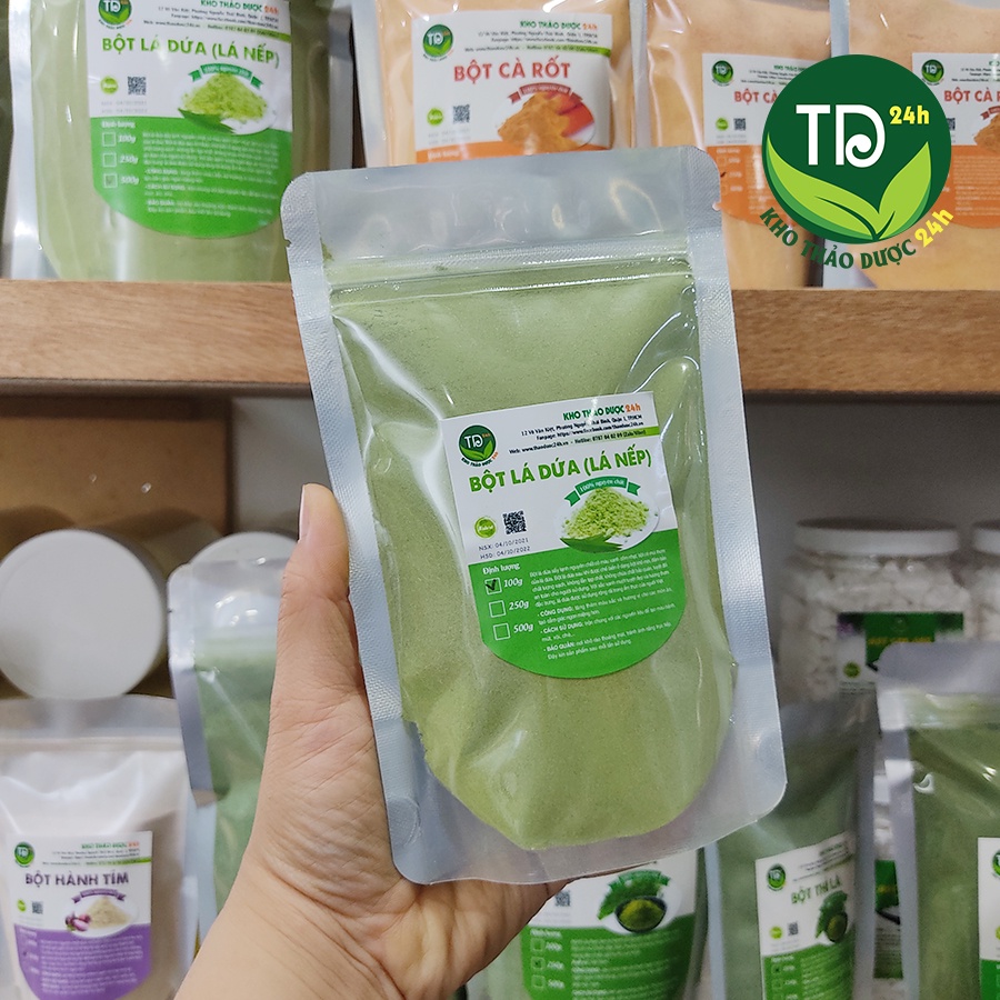 Bột lá dứa (lá nếp), tạo màu và mùi thơm tự nhiên cho xôi lá nếp, mứt dừa, thạch rau câu, các loại bánh, chè dưỡng nhan