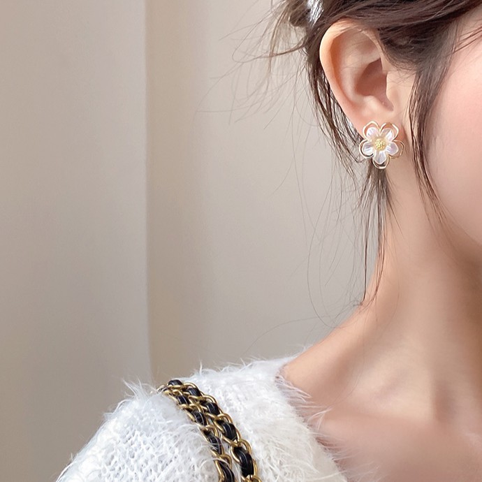 Khuyên tai hình bông hoa đính đá sang trọng cho nữ