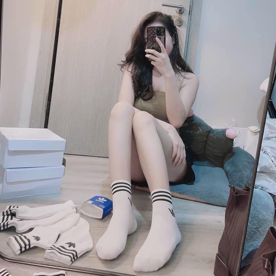 Tất Adi.das Hàng Xuất Dư Xịn Cho Nam, Nữ Unisex, Cotton Cổ Cao, Cổ Thấp, 2 Màu Đen - Trắng Basic