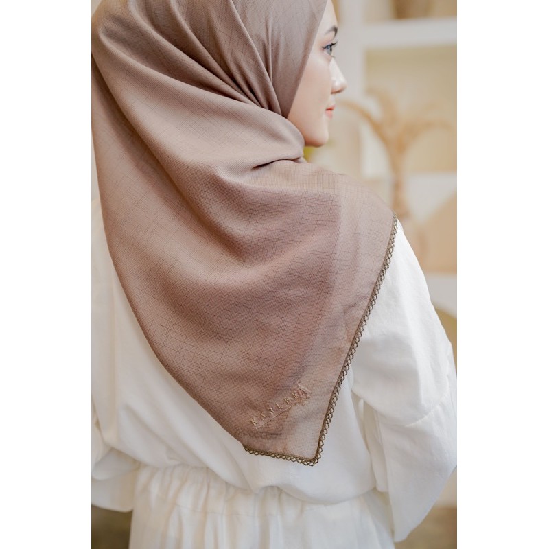 Khăn Trùm Đầu Hijab Bằng Gỗ Đàn Hương