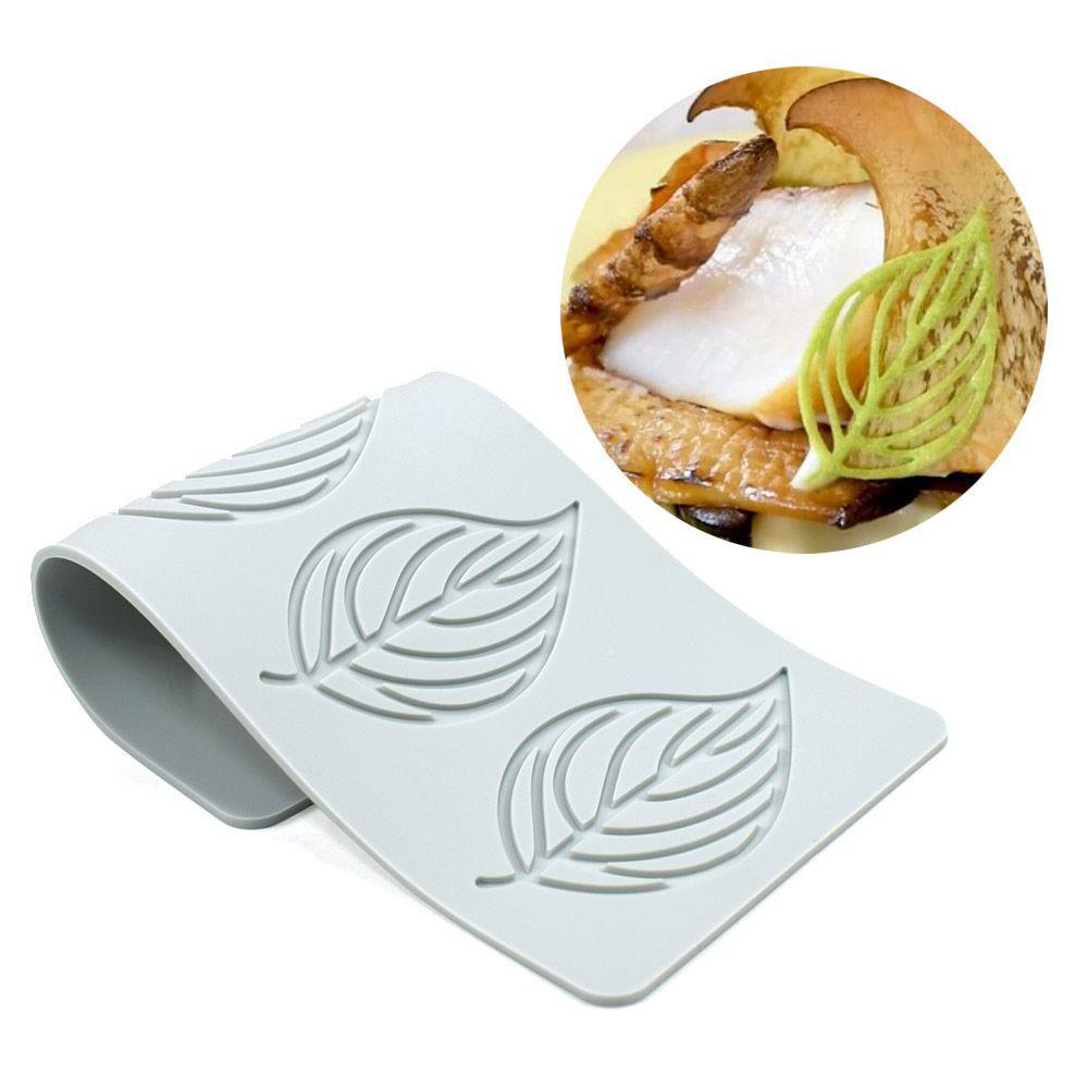 Khuôn Làm Bánh / Sô Cô La / Kẹo Ngọt Họa Tiết Ren Hoa Lá DAPHS Dành