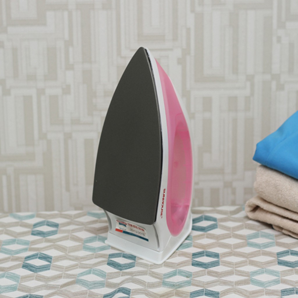 Bàn ủi khô Sunhouse SHD1072 chính hãng