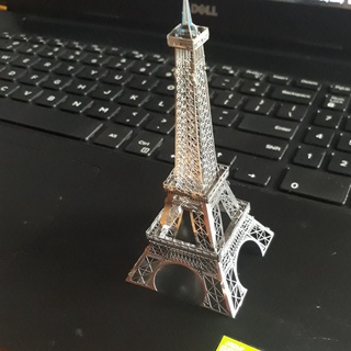 [BNB's Corner] DIY Mô hình kim loại tháp Eiffel tự lắp ráp