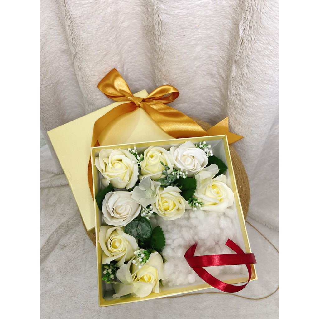 HỘP HOA HỒNG SÁP THƠM ĐỰNG SON QUÀ TẶNG GIÁ RẺ NGÀY VALENTINE 14/2 8/3 20/10 PHỤ NỮ VIỆT NAM 20/11 NOEL SINH NHÂT