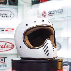 Mũ bảo hiểm Fullface Royal H1 Trắng cao cấp