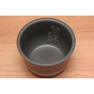 Nồi cơm điện Toshiba RC-18NTF