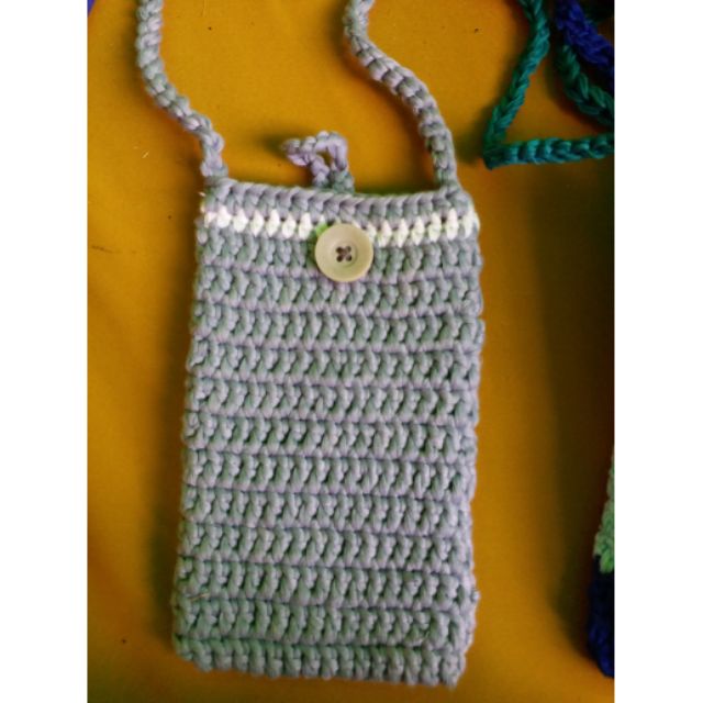 Túi điện thoại bằng len