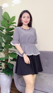 Áo sơ mi kẻ xoè dưới