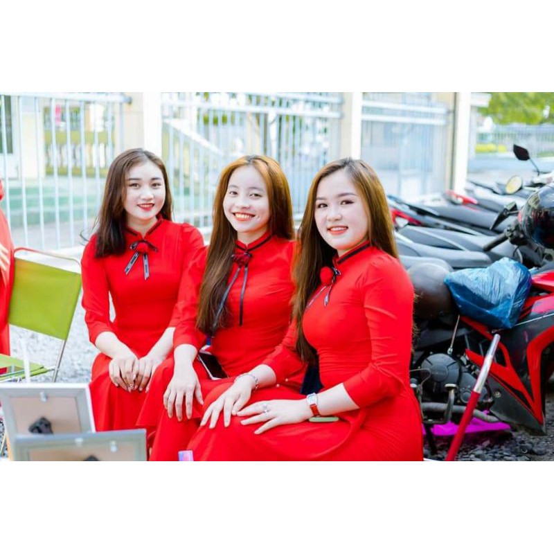 Áo dài bưng quả đỏ - xưởng chuyên sỉ