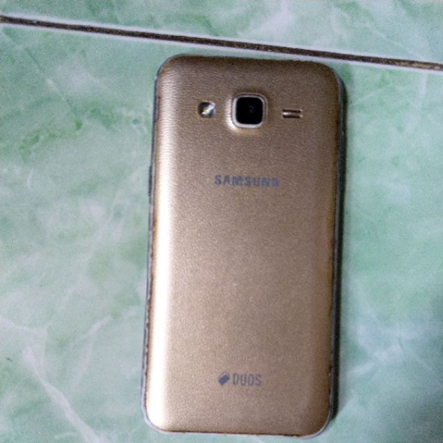 Điện thoại samsung galaxy J2