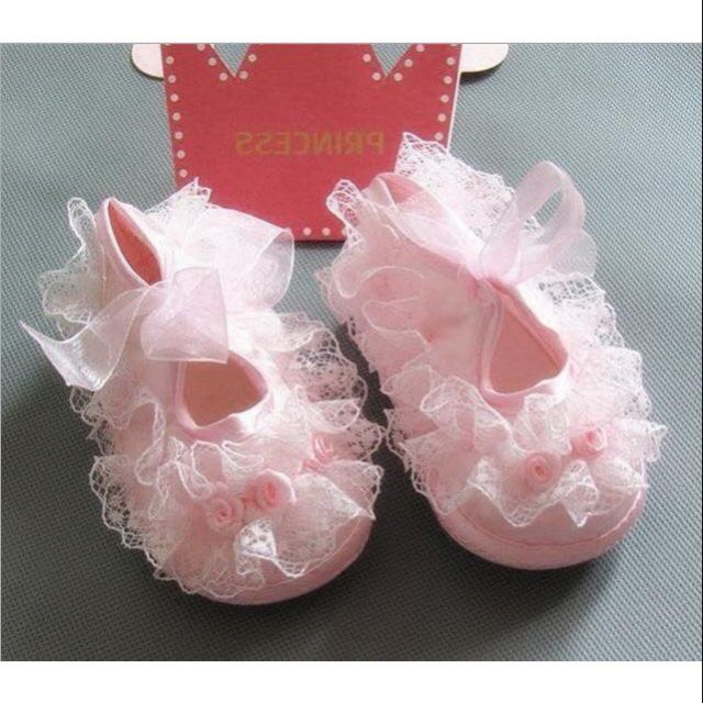 Giầy ren hoa tập đi cho công chúa