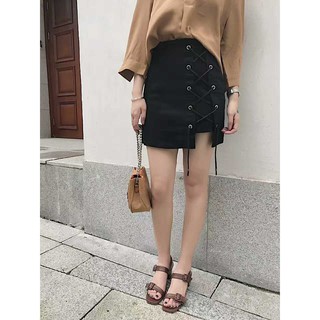 Chân Váy Ngắn Chữ A Có Quần Trong Dài Trên Gối, Màu Đen, Chất Liệu Vải Mềm Dày Dặn Phong Cách Hàn Quốc Siêu Xinh