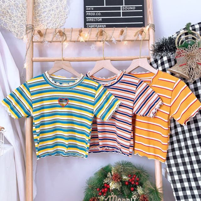 Áo croptop kẻ trái tim yêu xinh thương