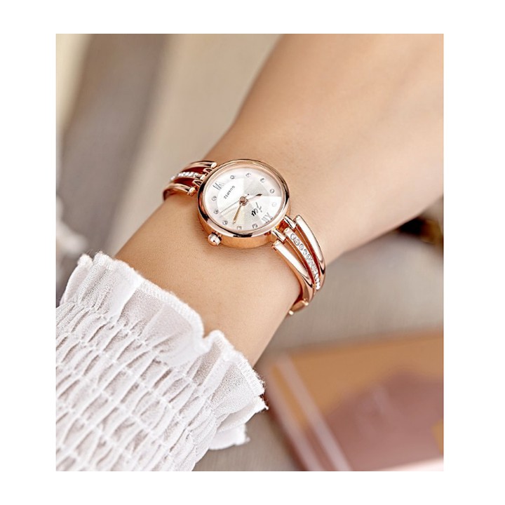 [Mã FAMAYFA2 giảm 10K đơn 50K] [Có Ảnh video Thật] Đồng hồ Nữ lắc tay đính đá JW Mặt kính đa giác [Hàng loại 1] | BigBuy360 - bigbuy360.vn