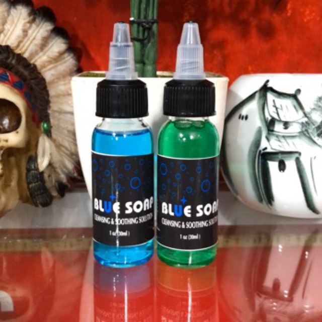 Dung dịch vệ sinh ...tạo bọt:45k/1 chai