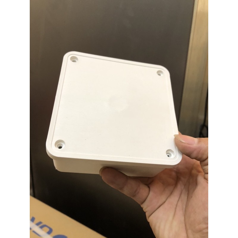 Hộp kỹ thuật lắp camera | BigBuy360 - bigbuy360.vn
