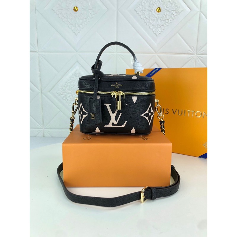 Túi đựng đồ khoá kéo có dây đeo vai da in hoạ tiết louis vuitton LV