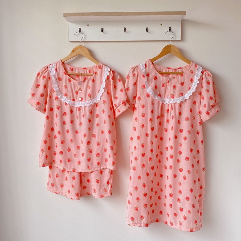 Đồ mặc nhà hồng dâu chất cotton lạnh | BigBuy360 - bigbuy360.vn