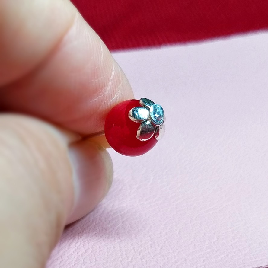 Gói 30 Mũ Hoa Kim loại Sáng Đẹp Mạ Bạc Hình Hoa Mai 5 Cánh - Hạt chặn trang trí Thủ công