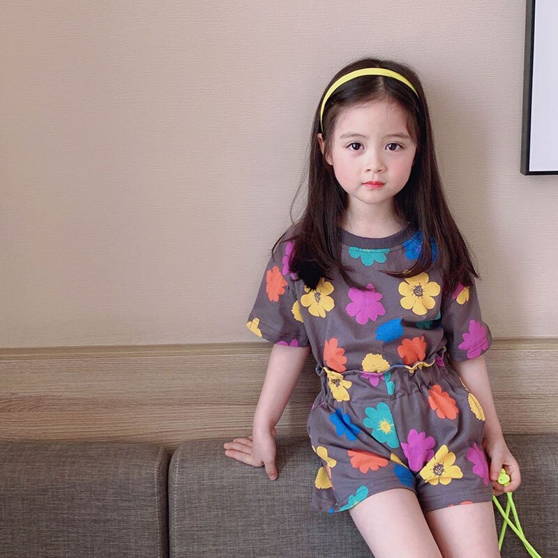 Set Đồ Thể Thao Gồm Áo Thun Cotton In Hoa + Quần Ngắn Mùa Hè Cho Bé Gái 2-7 Tuổi