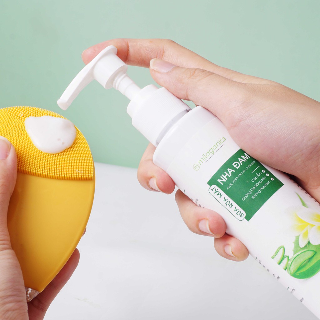 Sữa Rửa Mặt Lô Hội Dưỡng Ẩm, Làm Sạch Dịu Nhẹ Từ Nha Đam MILAGANICS 135ml (Chai) | BigBuy360 - bigbuy360.vn