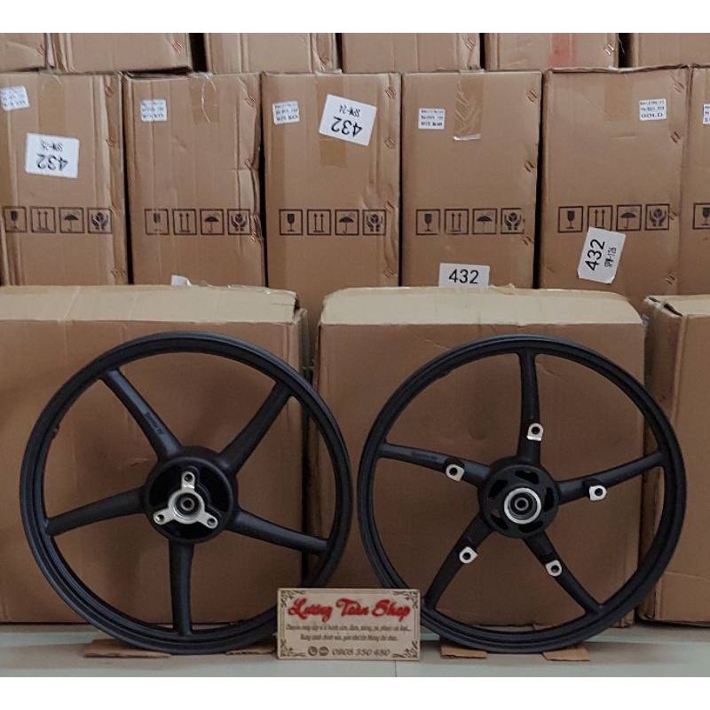 Bánh mâm 5 cây cho xe satria. raider  trước 1.4 sau 1.6 hiệu AT racing gắn như zin k cần chế gồm 4 màu đen. trắng. vàng