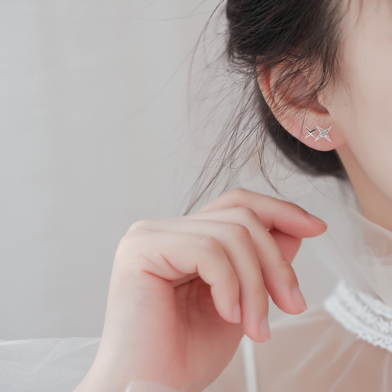 Bông tai hình dạng độc đáo thời trang cho nữ