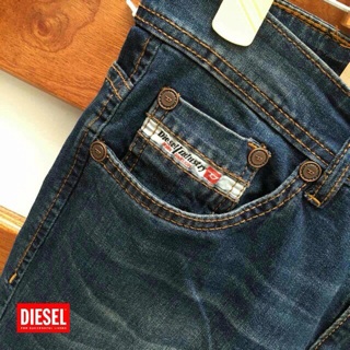 Jeans nam Diesel