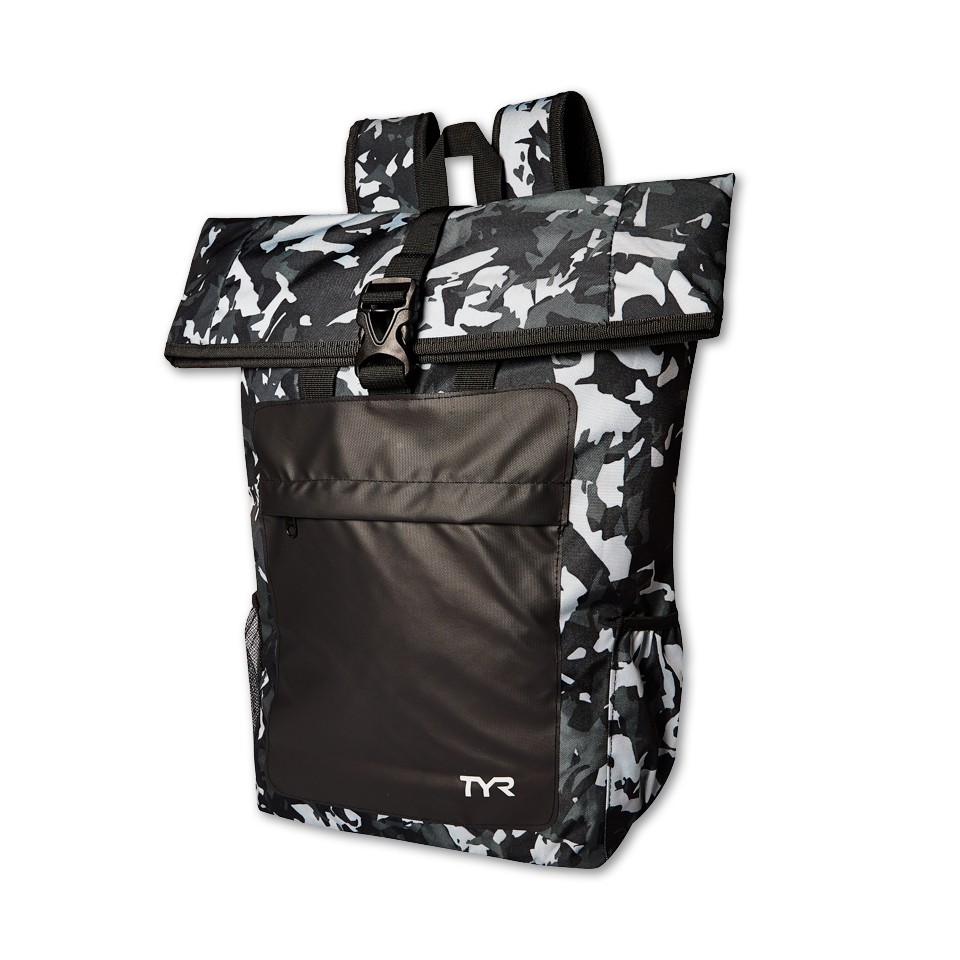 Ba lô TYR Roll Down Pack hiện đại dành cho các vận động viên khi di chuyển