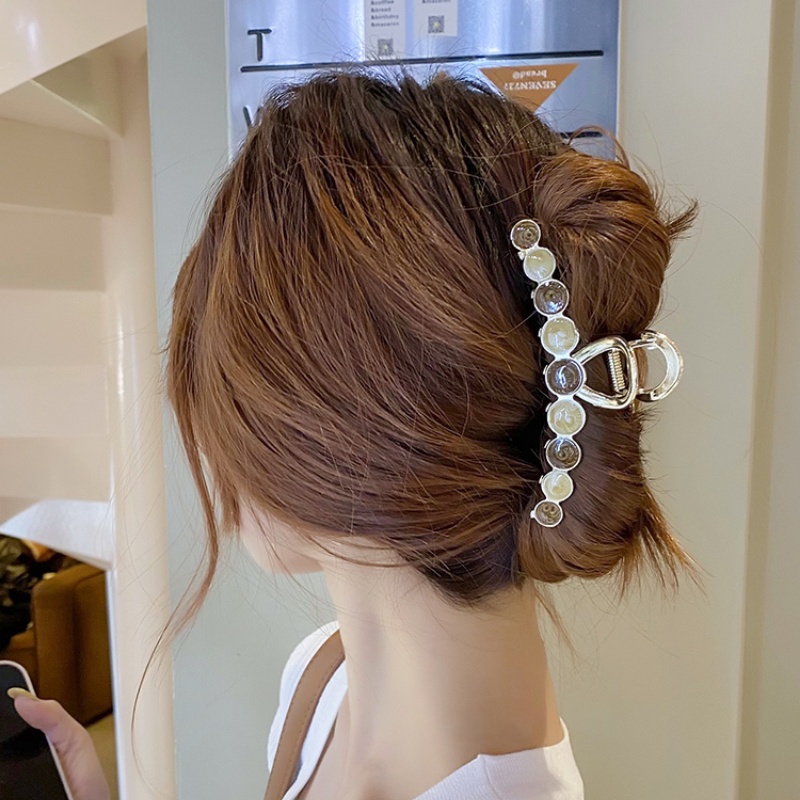 Kẹp tóc càng cua nữ bằng kim loại bản lớn màu sắc tương phản thời trang