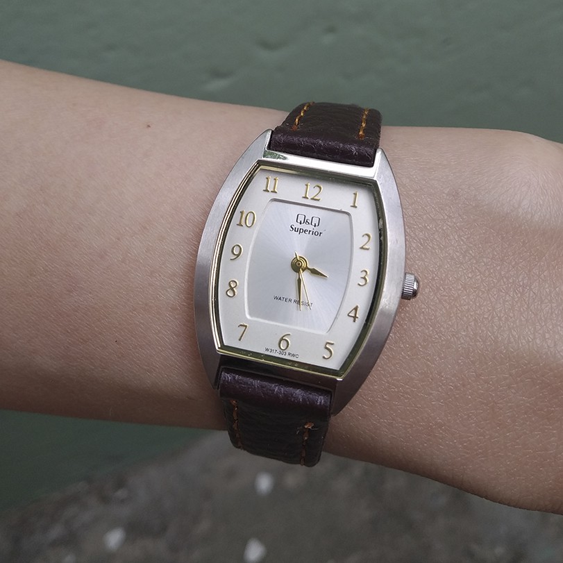 Đồng hồ Si Nhật Nữ 𝐐&𝐐  Dây da thay mới (có bảo hành)